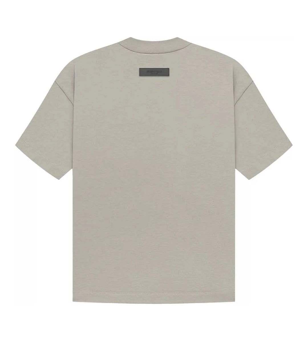 ESSENTIALS SEAL TEE